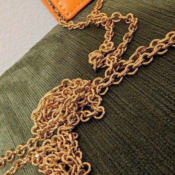 Charles & Keith Orange and Beige Woven Wallet - Picture 9 of 10